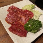 炭火焼肉 七厘亭 - 