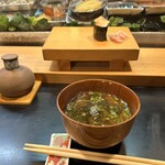 寿し辰 - 〆の赤だし。