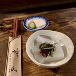 源氏 - ぬか漬けと味噌こんにゃく