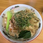 陸王 - 料理写真:ぴり辛坦々麺
