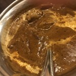 トマト - 仔牛のミルクカレー