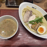 麺 ヒキュウ - 