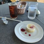 カフェ＆レストラン ドルフィン - 