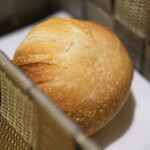 サバ - ランチセット 1700円 のパン