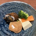 Ajino Mise Suzuran - バイ貝,がんも,豆腐,人参,ブロッコリー