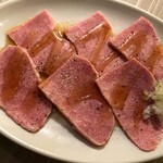 Horumon Yakiniku Hachi - 