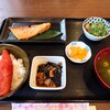 Ikeno ya - 鮭ハラスと鮪コロコロステーキの定食