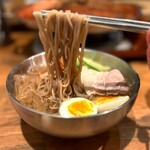 ヨンチャンプルコギ - 冷麺リフト