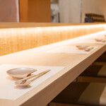 お出汁で食べる串かつと釜めしの専門店 ぎん庵 - 