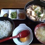 よしつね家 - 肉豆腐定食