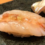 鮨 うえはら - 鮨 たむら　赤エビ