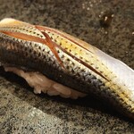 鮨 うえはら - 鮨 たむら　コハダ