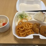 東横INN - 料理写真:これって持ち帰り葉トレーなのですね