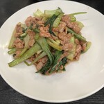 清華楼 - 豚肉と青菜の炒め物