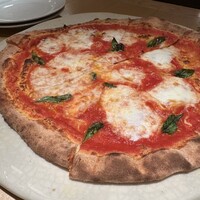 Osteria UVA RARA 横浜 - 