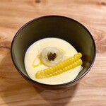 とんかつ 乃ぐち - とうもろこしのスープ