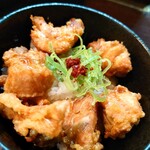 かしや - サックサク唐揚げ丼♪