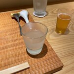 酒事と飯事 黄瀬戸 - 敷嶋　うすにごり