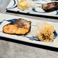圓 弁柄 渋谷ストリーム - サーモン塩麹漬け