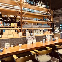 圓 弁柄 渋谷ストリーム - 落ち着いた雰囲気のカウンター