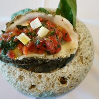 アル・ケッチァーノ  - 岩牡蠣 アル・ケッチァーノ  - 岩牡蠣