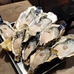 THE OYSTER MANS - 