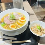 Ramen Hachino Ashiha - 