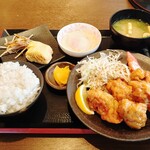 炭火焼鳥 ゆ鳥 - チキン南蛮定食