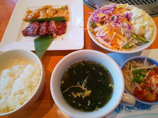 焼肉なべしま - 牛さがり＆ホルモンランチ：1600円