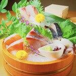 海鮮個室 日本酒 目から鱗 松山本店 - 