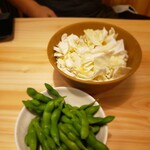 Torikizoku - キャベツ(おかわり自由)・枝豆