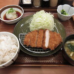 ごはん処 かつ庵 - 熟成ロースおろしかつ定食