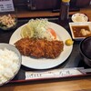 大増 - ロースカツ定食¥1280