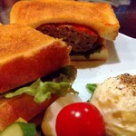 ぺしゃわーる - ハンバーグサンド