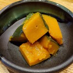 和酒・煮込み らいどん - かぼちゃの煮つけ