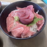 まぐろレストラン - 大トロ丼　2000円