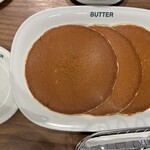 Butter - 「ミルクを食べるパター」を食べるホットケーキ 2200円
