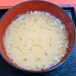 Nam poen - 味噌汁は手作り