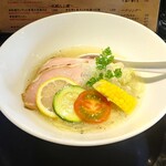 鶏そば・ラーメン Tonari - 