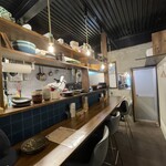 Dietro i tempi - 店内のカウンターエリア