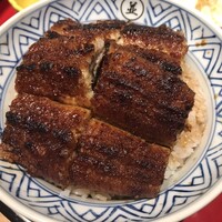 炭焼うな富士 名駅店 - うなぎ丼
