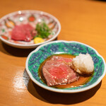 神楽坂 囲炉裏 肉よろず - 純生 牛肉刺し 純生 赤身の牛たたき