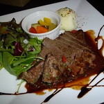 モデスティ - お誕生日特別ステーキ