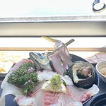 白木海岸のレストラン - 関の海鮮丼　1320円