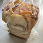 コンティキ - バジルとベーコンとクリームチーズ　プチ食パン