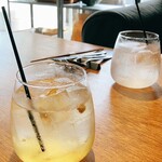 MAISON INCO - ジンジャエール、桃ソーダ