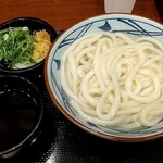 丸亀製麺 - 