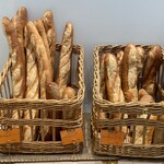 ビゴの店 - 《購入》バゲット1/2@税込189円│土曜15:30頃訪問