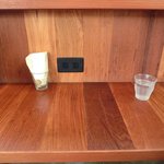 まちのパーラー - 店内のカウンター席の風景です