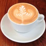 まちのパーラー - ローストポーク 1100円 のカプチーノ